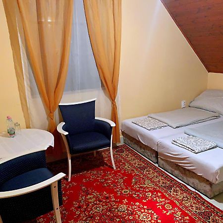 Koloska Apartmanhaz Balatonfüred Zewnętrze zdjęcie