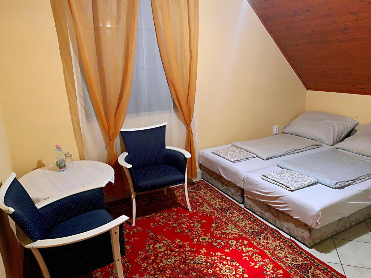 Koloska Apartmanhaz Balatonfüred Zewnętrze zdjęcie