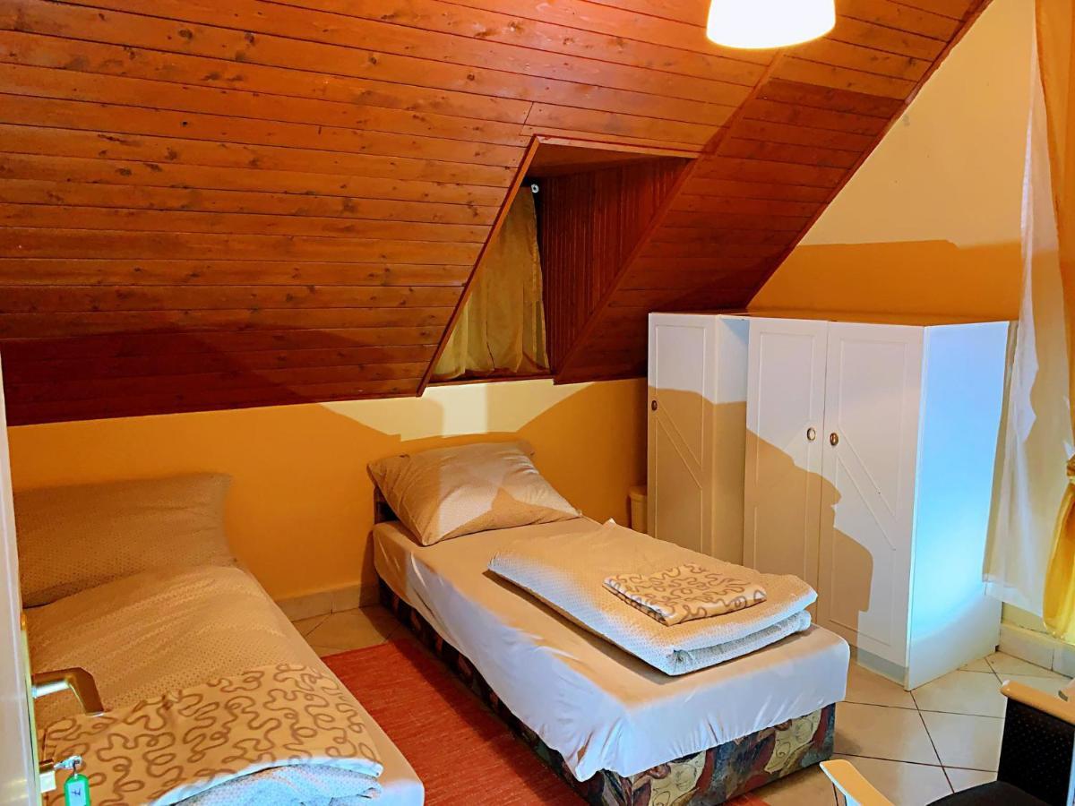 Koloska Apartmanhaz Balatonfüred Zewnętrze zdjęcie