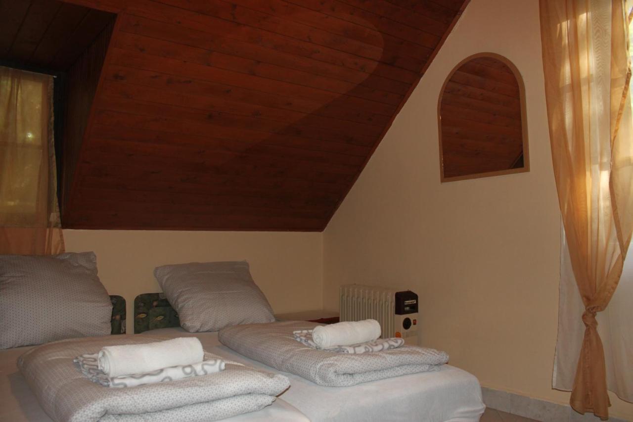 Koloska Apartmanhaz Balatonfüred Zewnętrze zdjęcie