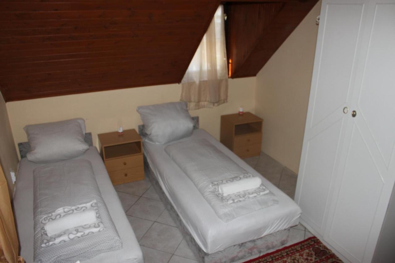 Koloska Apartmanhaz Balatonfüred Zewnętrze zdjęcie